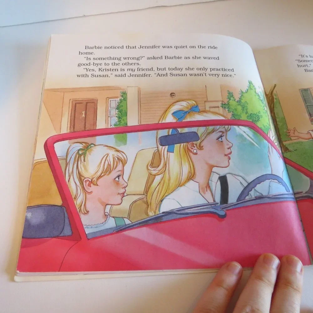 BARBIE Best Friends Paperback [GYMNASTICS]